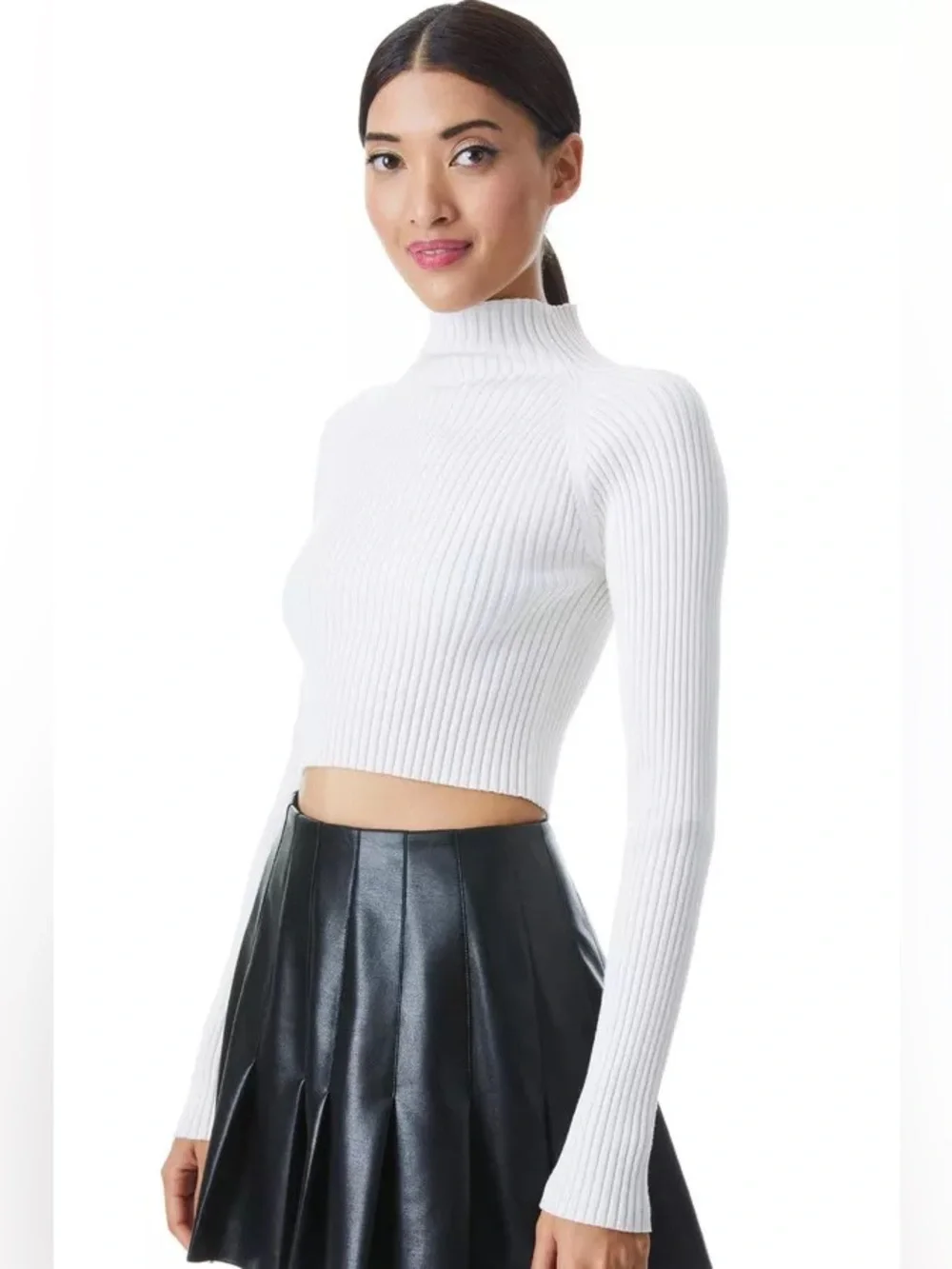 NEW Alice + Olivia Irena Mock Neck Cropped Rib Knit Wool Sweater White, Small